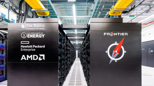 The Frontier exascale supercomputer at Oak Ridge National Laboratory, 2022. Photo by OLCF at ORNL, CC BY 2.0, via Wikimedia Commons.