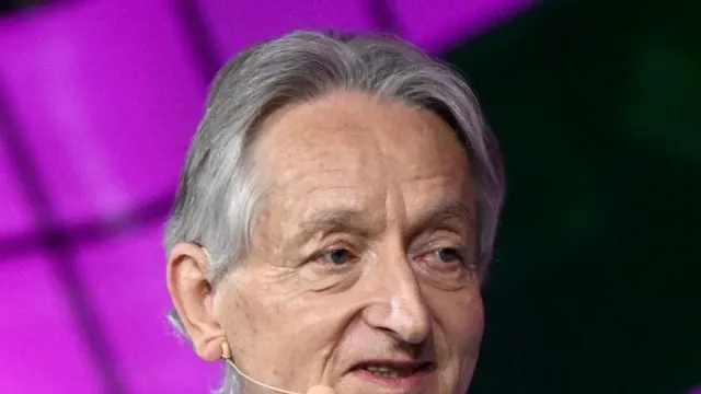 Geoffrey Hinton at Collision 2023 in Toronto. Photo by Ramsey Cardy / Collision via Sportsfile, CC BY 2.0, via Wikimedia Commons.